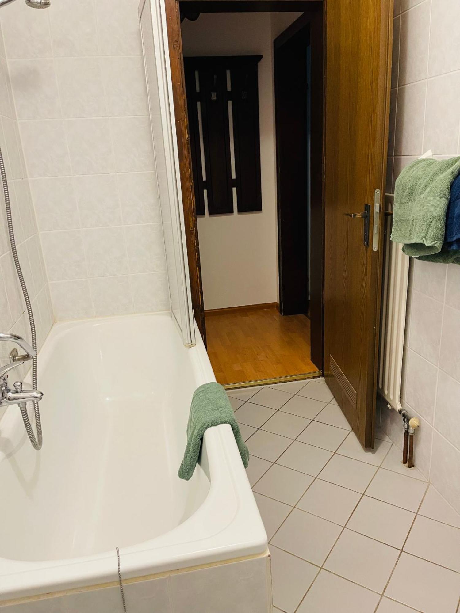 Hotel Ochsen Ortenberg  エクステリア 写真