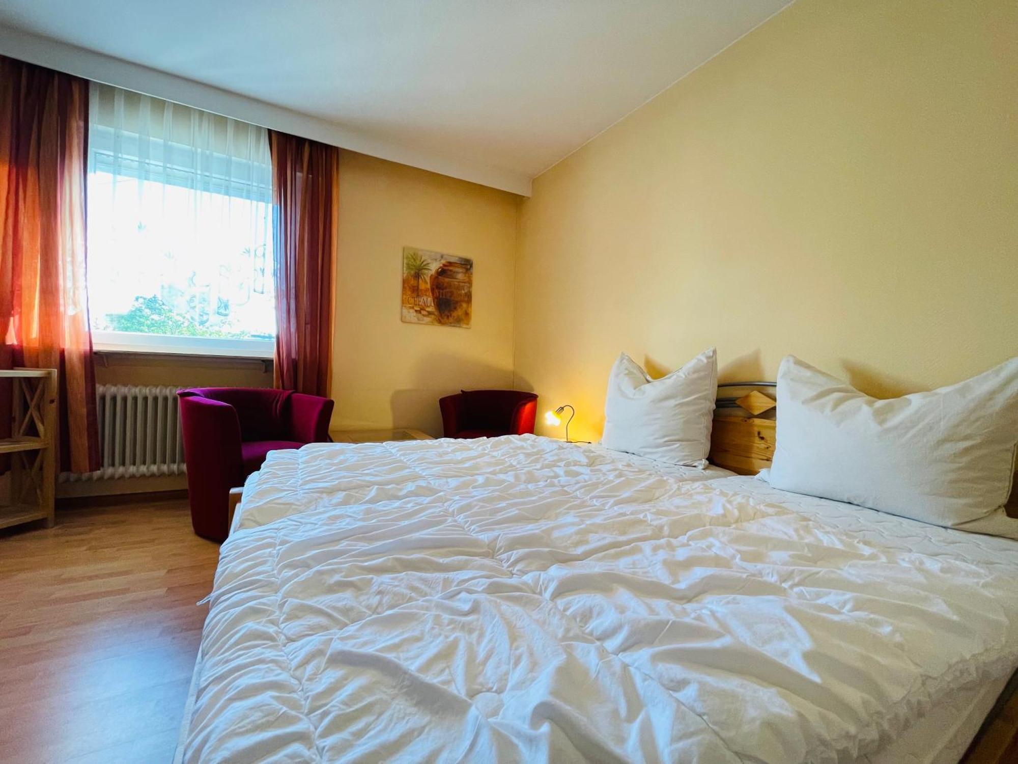 Hotel Ochsen Ortenberg  エクステリア 写真